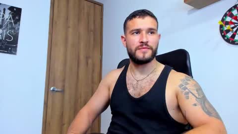 Snapshot of andrewdiaz_ chatting on October 2025 07:31:01 AM Andrew Diaz online show from October 2025 07:31:01 AM