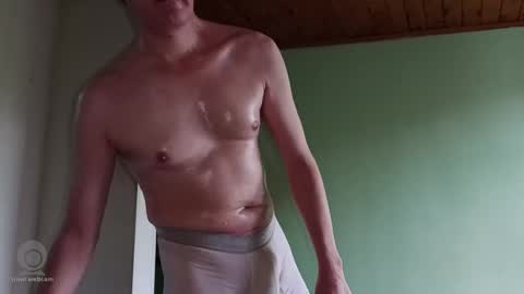Snapshot of andrewmature chatting on April 2026 10:34:01 PM andrewmature online show from April 2026 10:34:01 PM