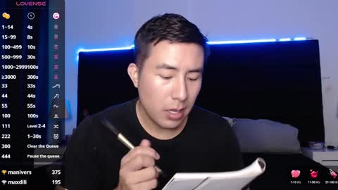 andrewmhilton_ online show from January 2025 05:02:01 AM