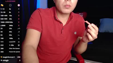 andrewmhilton_ online show from February 2025 04:14:02 AM