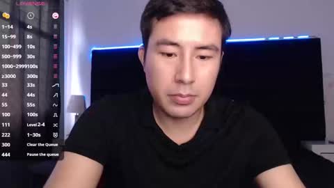 andrewmhilton_ online show from February 2025 08:14:02 PM