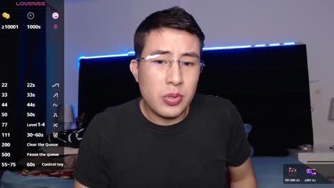 andrewmhilton_ online show from March 2025 01:34:02 AM