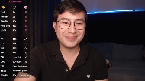 andrewmhilton_ online show from November 2025 06:35:02 AM