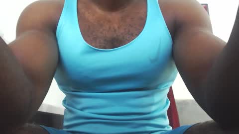 Snapshot of andrewoconnor__ chatting on December 2025 12:00:01 PM Andrew Oconnor online show from December 2025 12:00:01 PM