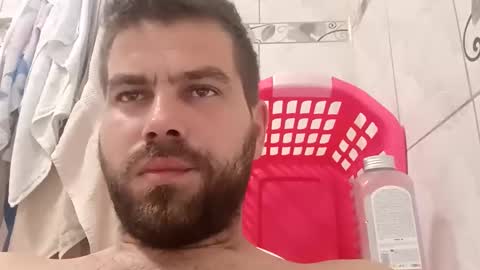Snapshot of andrey21q chatting on October 2025 08:22:01 AM andrey21q online show from October 2025 08:22:01 AM
