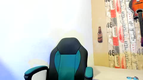 Snapshot of andrey_u92 chatting on January 2025 02:57:01 PM online show from January 2025 02:57:01 PM