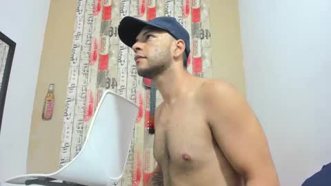 Snapshot of andrey_u92 chatting on January 2025 04:07:01 AM online show from January 2025 04:07:01 AM