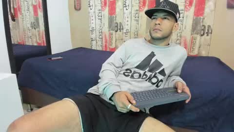 Snapshot of andrey_u92 chatting on January 2025 03:59:01 AM online show from January 2025 03:59:01 AM