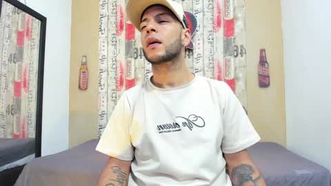 Snapshot of andrey_u92 chatting on January 2025 03:38:01 AM online show from January 2025 03:38:01 AM