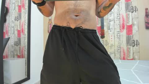 Snapshot of andrey_u92 chatting on February 2025 07:59:01 AM online show from February 2025 07:59:01 AM