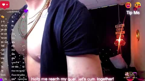 Snapshot of andrius_24 chatting on December 2025 03:48:01 AM online show from December 2025 03:48:01 AM