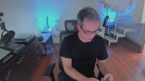 Andrew online show from May 2026 05:07:01 PM