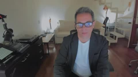 Andrew online show from June 2026 08:13:02 PM