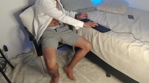 Snapshot of andy_0018 chatting on December 2024 09:34:02 PM Andy online show from December 2024 09:34:02 PM