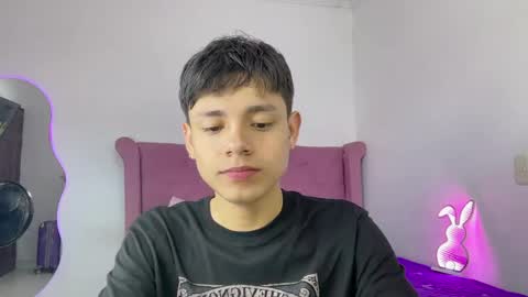 Andy online show from April 2026 02:08:01 PM