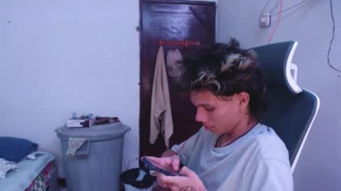 andy_dan1 online show from June 2026 10:48:02 AM