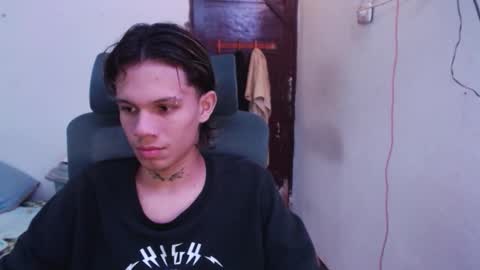 andy_dan1 online show from June 2026 08:01:02 AM