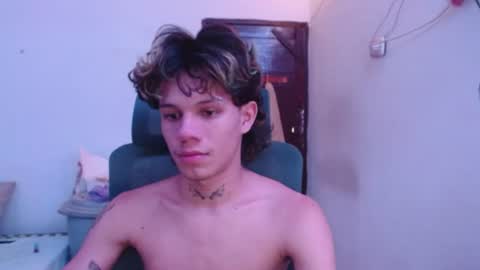 andy_dan1 online show from June 2026 06:11:01 AM