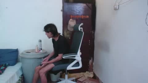 andy_dan1 online show from June 2026 07:10:01 AM