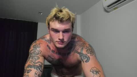 Snapshot of andy_hunk chatting on March 2026 01:27:02 AM Andrew online show from March 2026 01:27:02 AM