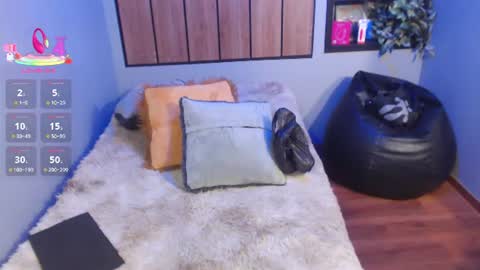 Andy online show from July 2026 09:55:01 PM