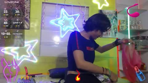 Snapshot of andy_staar18 chatting on November 2025 07:15:02 PM andy online show from November 2025 07:15:02 PM