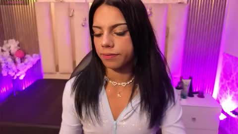 Andy tay online show from November 2025 03:20:02 AM