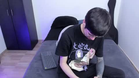 twx Andy twink3 online show from February 2025 02:01:02 AM