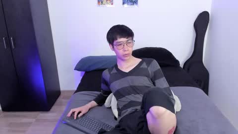 twx Andy twink3 online show from March 2025 08:16:01 PM