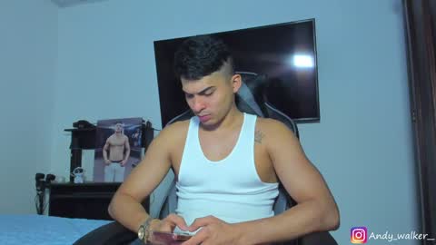 Snapshot of andy_walker_ chatting on January 2025 07:00:01 PM Andres online show from January 2025 07:00:01 PM
