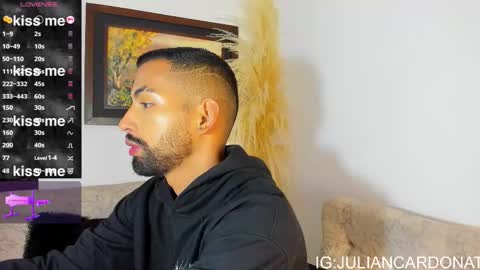 Snapshot of andy_x777 chatting on October 2025 11:33:02 AM Andy Reed online show from October 2025 11:33:02 AM