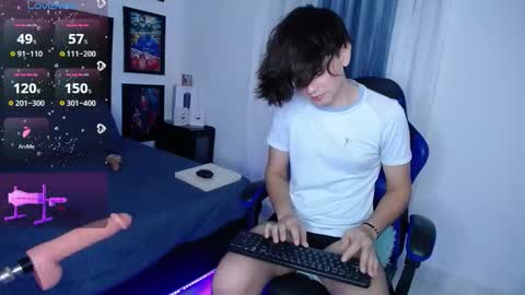 andy online show from October 2025 10:36:01 PM