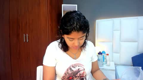 Snapshot of andyel2017 chatting on March 2026 12:45:02 PM Andy D online show from March 2026 12:45:02 PM