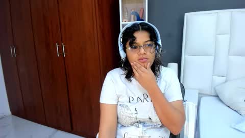 Snapshot of andyel2017 chatting on March 2026 01:08:01 PM Andy D online show from March 2026 01:08:01 PM