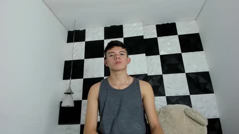 Snapshot of andyfame11 chatting on November 2025 07:02:02 PM andyfame11 online show from November 2025 07:02:02 PM