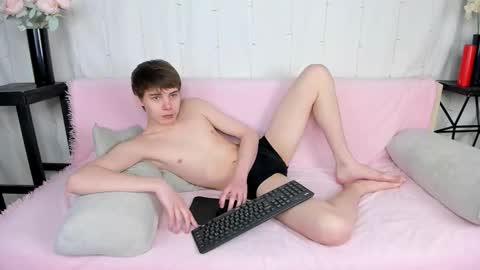 Snapshot of andyjey_ chatting on March 2026 07:16:02 PM Mandy and Andy online show from March 2026 07:16:02 PM