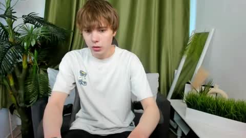 Mandy and Andy online show from June 2026 01:25:02 PM