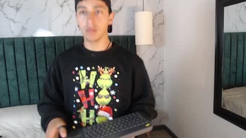 Snapshot of andyjoy_ chatting on December 2024 02:57:02 PM Andy Joy online show from December 2024 02:57:02 PM