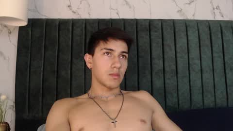 Snapshot of andyjoy_ chatting on January 2025 02:49:01 PM Andy Joy online show from January 2025 02:49:01 PM