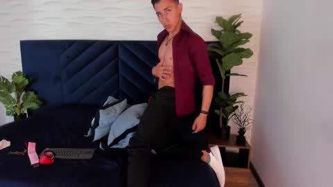 Snapshot of andyjoy_ chatting on March 2025 02:34:02 PM Andy Joy online show from March 2025 02:34:02 PM