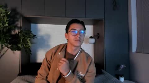 Andy Joy  online show from November 2025 11:31:02 AM