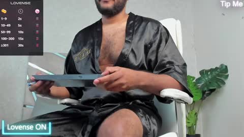 Snapshot of andyreed_ chatting on January 2025 05:44:02 PM Andy online show from January 2025 05:44:02 PM