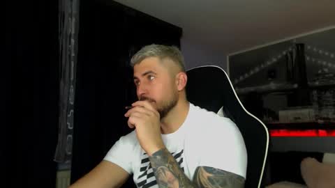 Snapshot of andysoul340 chatting on December 2025 01:10:02 AM Magic Andy online show from December 2025 01:10:02 AM