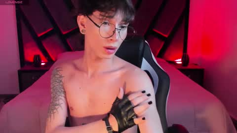 Andy online show from March 2026 11:21:02 PM