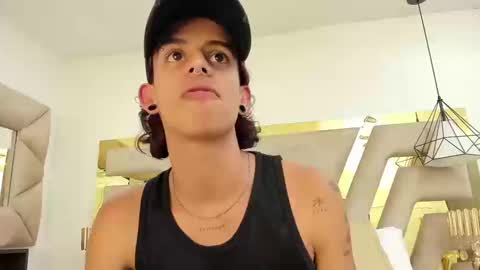 Snapshot of andyxibrat chatting on September 2025 09:58:02 PM andyxibrat online show from September 2025 09:58:02 PM