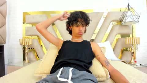 Snapshot of andyxibrat chatting on September 2025 06:55:01 PM andyxibrat online show from September 2025 06:55:01 PM