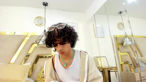 Snapshot of andyxibrat chatting on November 2025 07:07:02 PM andyxibrat online show from November 2025 07:07:02 PM