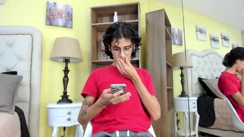 Snapshot of andyxibrat chatting on December 2025 07:10:01 PM andyxibrat online show from December 2025 07:10:01 PM