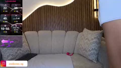 Anell online show from June 2026 07:51:02 PM