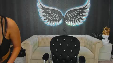 Snapshot of anemariejolie chatting on January 2025 10:50:01 PM Anne online show from January 2025 10:50:01 PM